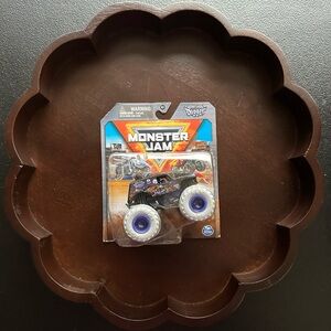 Monster Jam ~ Son-Uva Digger Monster Truck Series 7